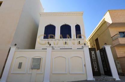 Villa - 5 Bedrooms - 7 Bathrooms for sale in Hadbat Al Zafranah - Muroor Area - Abu Dhabi