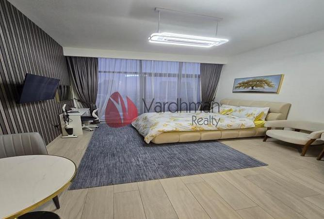 76164908 - Property Image 2