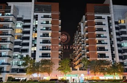 Apartment - 2 Bedrooms - 3 Bathrooms for sale in Durar B - Dubai Land Residence Complex - Dubai