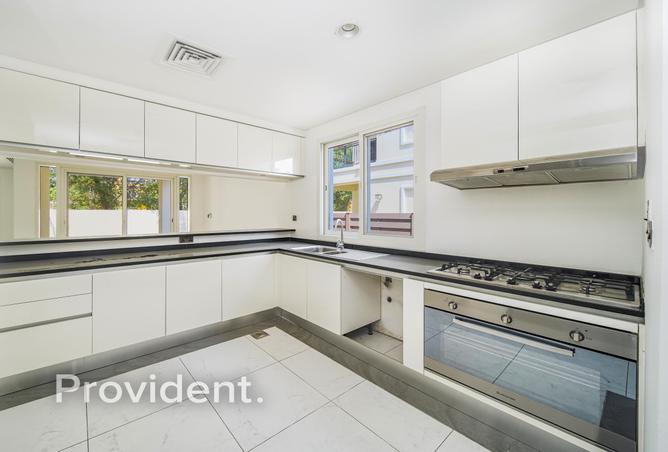 73850660 - Property Image 3