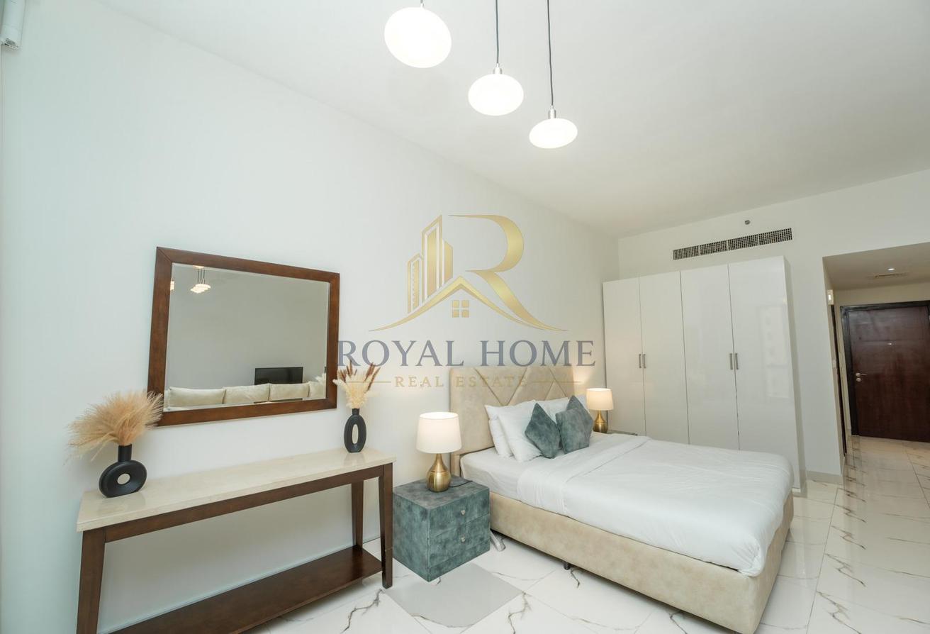 Stunning Studio | Upgraded | Prime Location photo 6