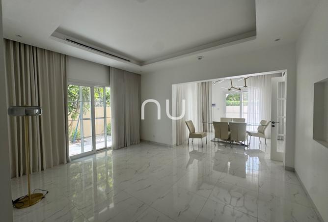 123371363 - Property Image 2