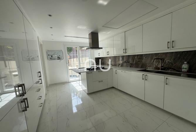 123371363 - Property Image 3