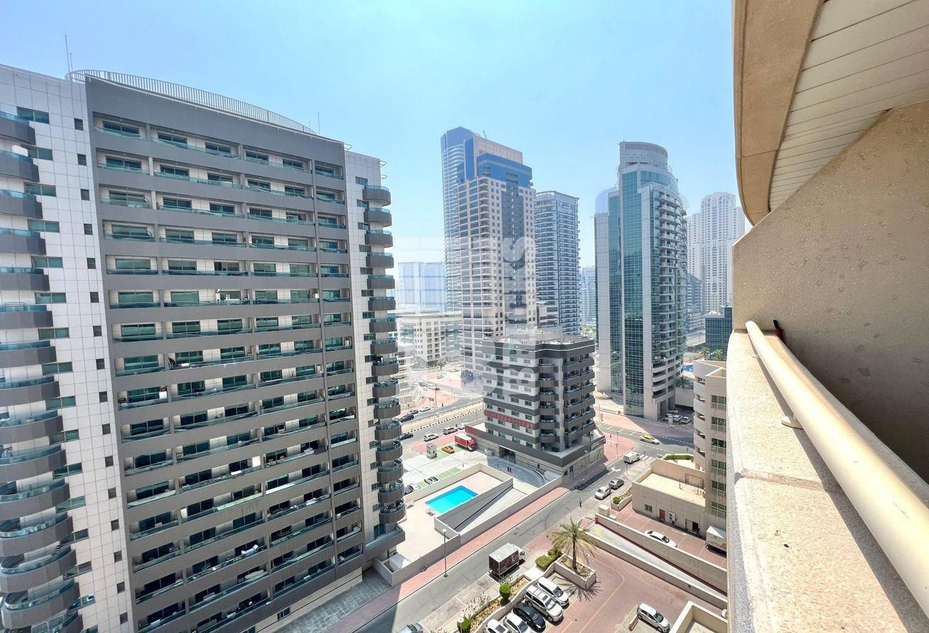 Furnished | Close to DMCC Metro | Vacant photo 12