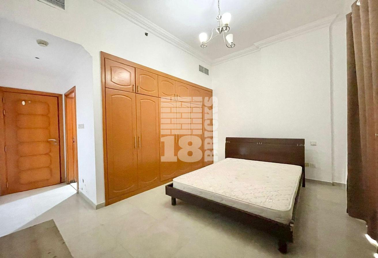 Furnished | Close to DMCC Metro | Vacant photo 9