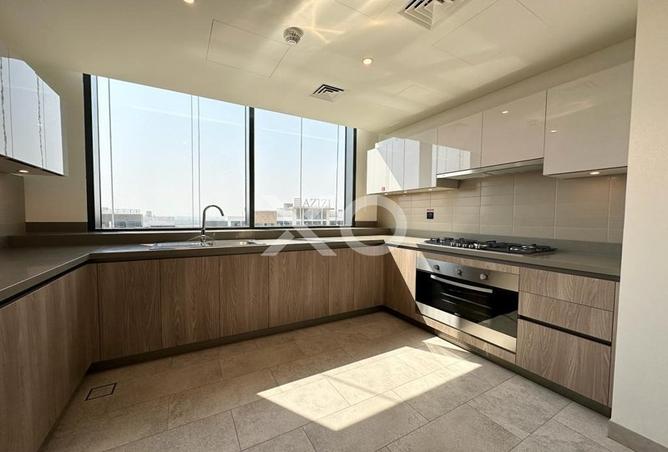 145061378 - Property Image 2