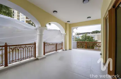 Apartment - 2 Bedrooms - 3 Bathrooms for rent in Marina Residences 2 - Marina Residences - Palm Jumeirah - Dubai