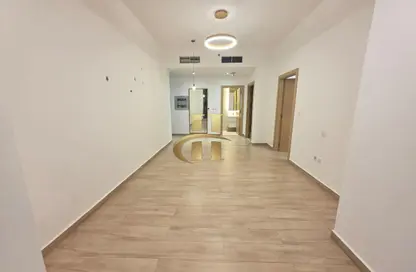 Apartment - 1 Bedroom - 2 Bathrooms for rent in Regina Tower - District 12 - Jumeirah Village Circle - Dubai
