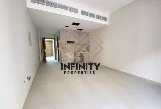 70694296 - صورة العقار 3