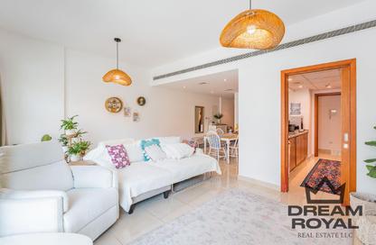 Apartment - 2 Bedrooms - 2 Bathrooms for sale in Al Ghozlan 3 - Al Ghozlan - Greens - Dubai