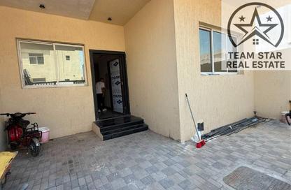 Townhouse - 5 Bedrooms - 7 Bathrooms for rent in Al Zaheya Gardens - Al Zahya - Ajman