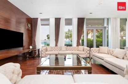 Apartment - 1 - 2 for rent in Bluewaters Residences Building 2 - Bluewaters Residences - Bluewaters - Dubai