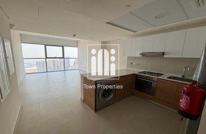 Apartment - 2 Bedrooms - 2 Bathrooms for sale in Radiant Square - City Of Lights - Al Reem Island - Abu Dhabi Apartment - 2 Bedrooms - 2 Bathrooms for sale in Radiant Square - City Of Lights - Al Reem Island - Abu Dhabi