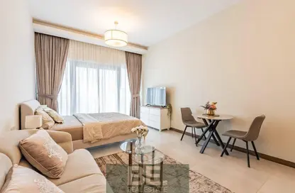 Apartment - Studio - 1 Bathroom for rent in SOL Bay - Business Bay - Dubai