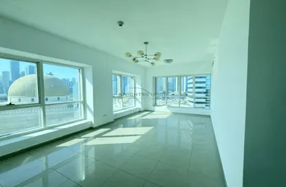 Apartment - 1 Bedroom - 2 Bathrooms for rent in Lake Point Tower - JLT Cluster N - Jumeirah Lake Towers - Dubai