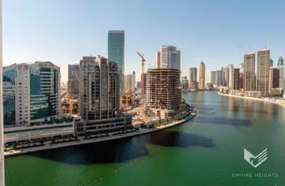 Apartment - 1 Bathroom for rent in Damac Maison Prive B - Damac Maison Prive - Business Bay - Dubai