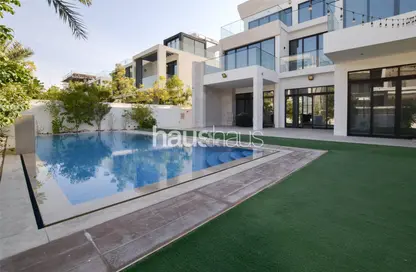 Villa - 7 Bedrooms - 7 Bathrooms for rent in District 9 - Royal Park - Jumeirah Park - Dubai