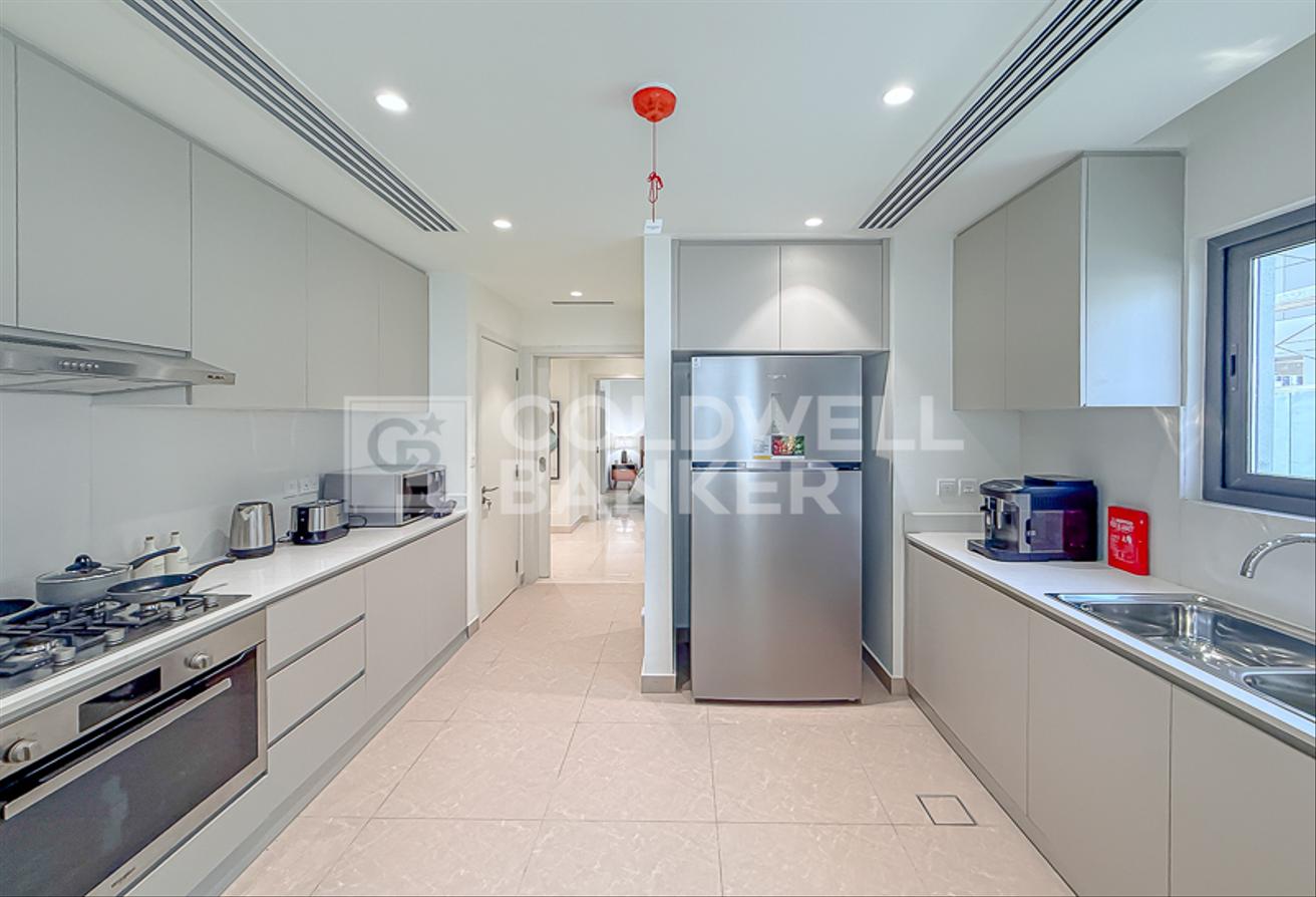 5BR Mansion| Near Lagoon | Near Al Maktoum Airport photo 9