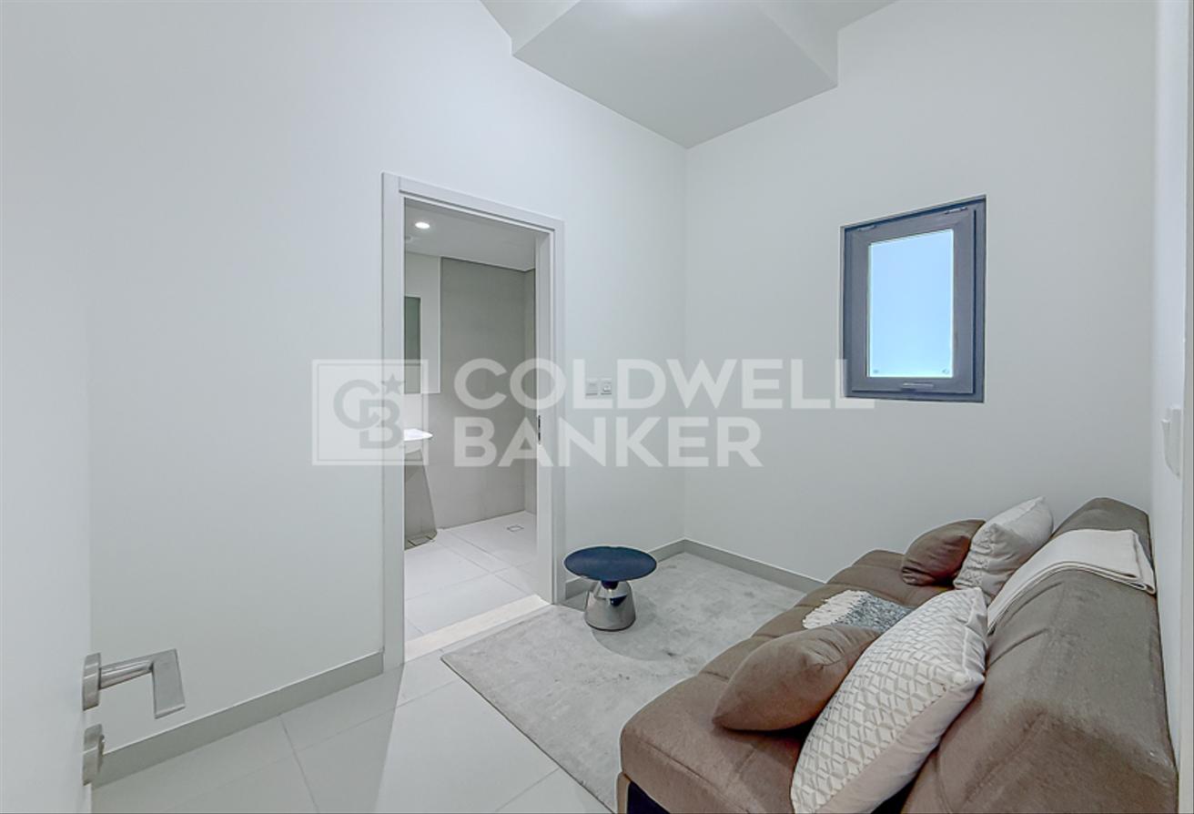 5BR Mansion| Near Lagoon | Near Al Maktoum Airport photo 22