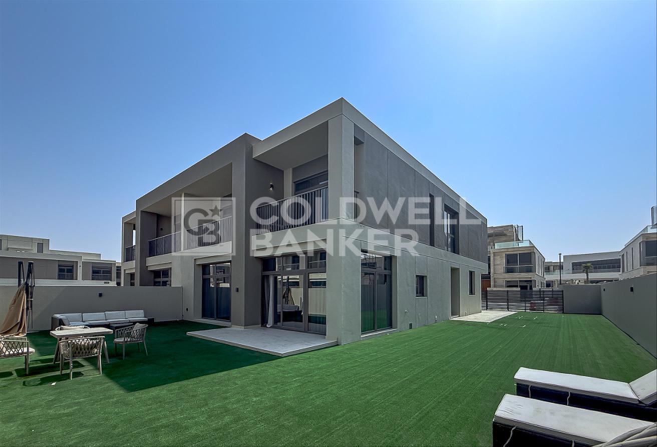 5BR Mansion| Near Lagoon | Near Al Maktoum Airport photo 28