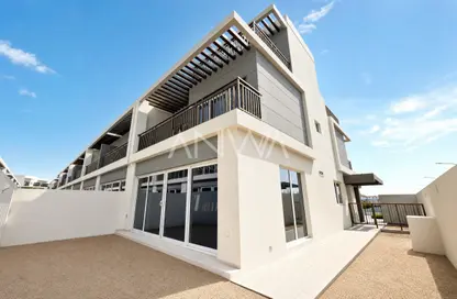 Townhouse - 4 Bedrooms - 4 Bathrooms for sale in Camelia - Damac Hills 2 - Dubai