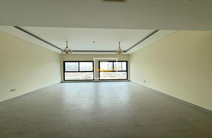 Apartment - 3 Bedrooms - 4 Bathrooms for rent in Al Hudaiba Mall - Al Hudaiba - Bur Dubai - Dubai Apartment - 3 Bedrooms - 4 Bathrooms for rent in Al Hudaiba Mall - Al Hudaiba - Bur Dubai - Dubai
