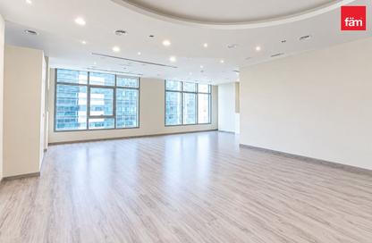 Office Space - Studio for sale in Grosvenor Business Tower - Barsha Heights (Tecom) - Dubai
