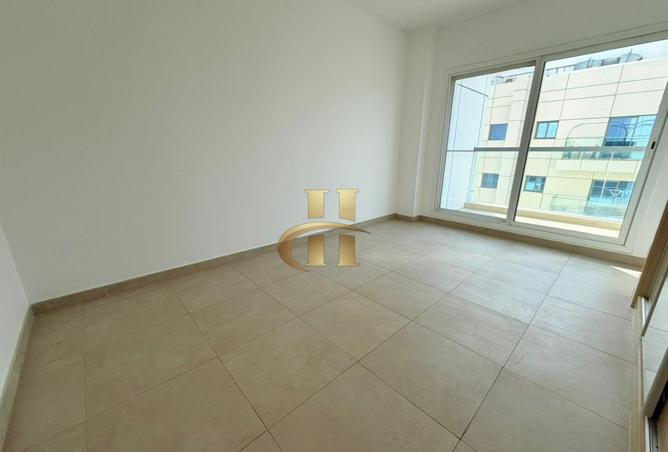 76006742 - صورة العقار 3