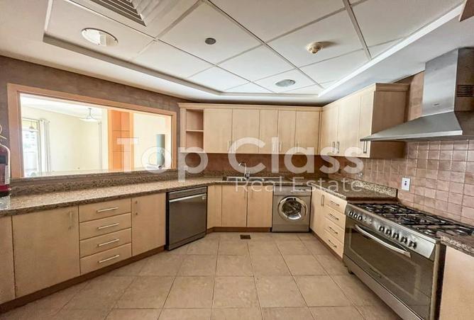 76576390 - Property Image 3