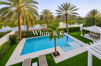 Villa - 4 Bedrooms - 5 Bathrooms for sale in Meadows 7 - Meadows - Dubai
