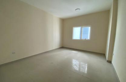 Apartment - 2 - 2 for rent in Al Majaz 2 - Al Majaz - Sharjah