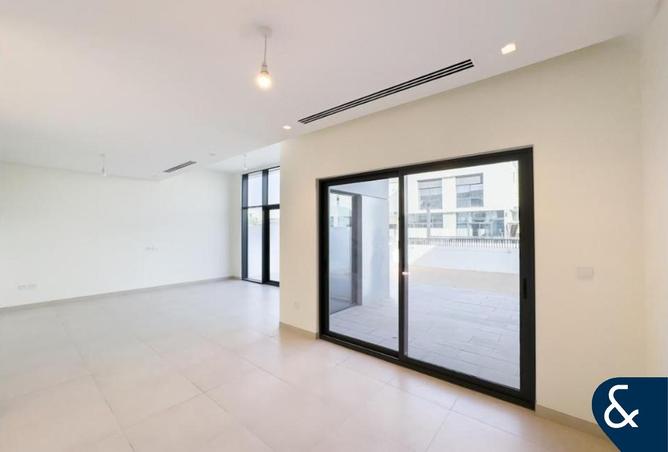 73875288 - Property Image 3