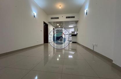 Apartment - 1 Bedroom - 2 Bathrooms for rent in Al Jimi Avenue - Al Khalidiya - Abu Dhabi Apartment - 1 Bedroom - 2 Bathrooms for rent in Al Jimi Avenue - Al Khalidiya - Abu Dhabi