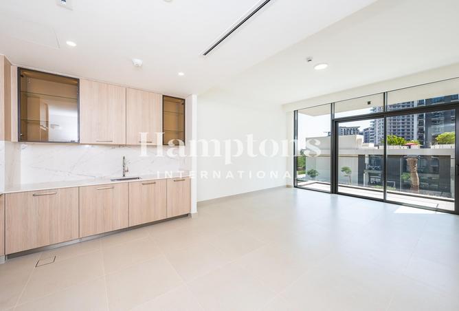 82802801 - Property Main Image