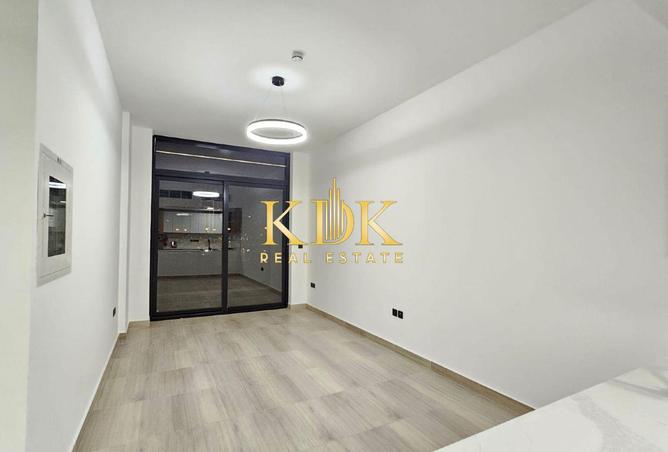 83647976 - Property Image 2