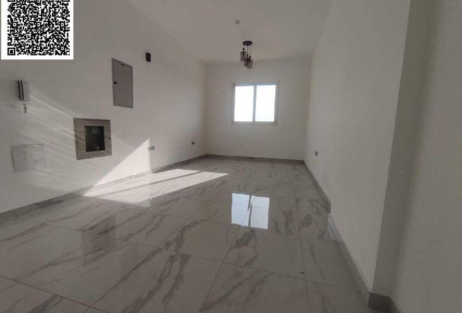 96111531 - Property Image 3