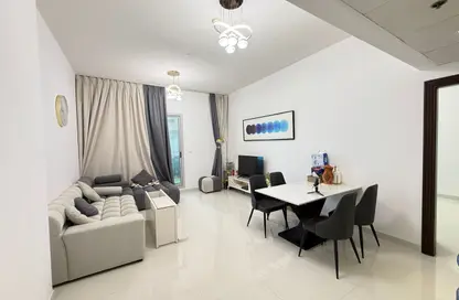 شقة - غرفة نوم - 2 حمامات للبيع في مساكن النخبة رقم 3 - مساكن النخبة الرياضية - مدينة دبي الرياضية - دبي