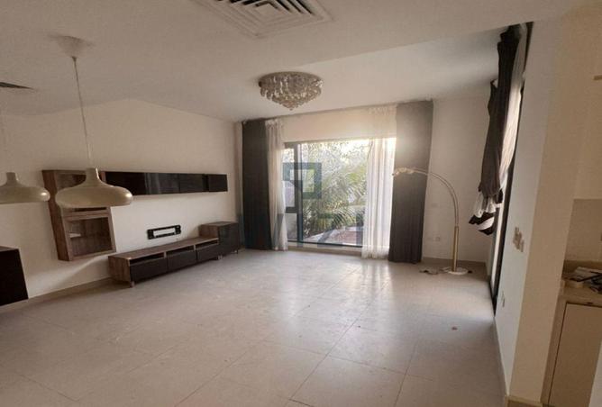90086702 - Property Image 3
