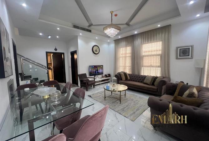 83242621 - Property Image 3