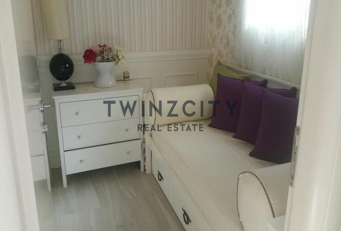 54384907 - صورة العقار 3