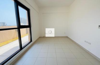 Apartment - 1 Bedroom - 1 Bathroom for rent in Bayt Al Rigga 01 - Al Rigga - Deira - Dubai Apartment - 1 Bedroom - 1 Bathroom for rent in Bayt Al Rigga 01 - Al Rigga - Deira - Dubai