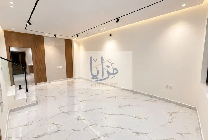 155509989 - Property Image 2