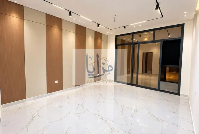 155509989 - Property Image 3