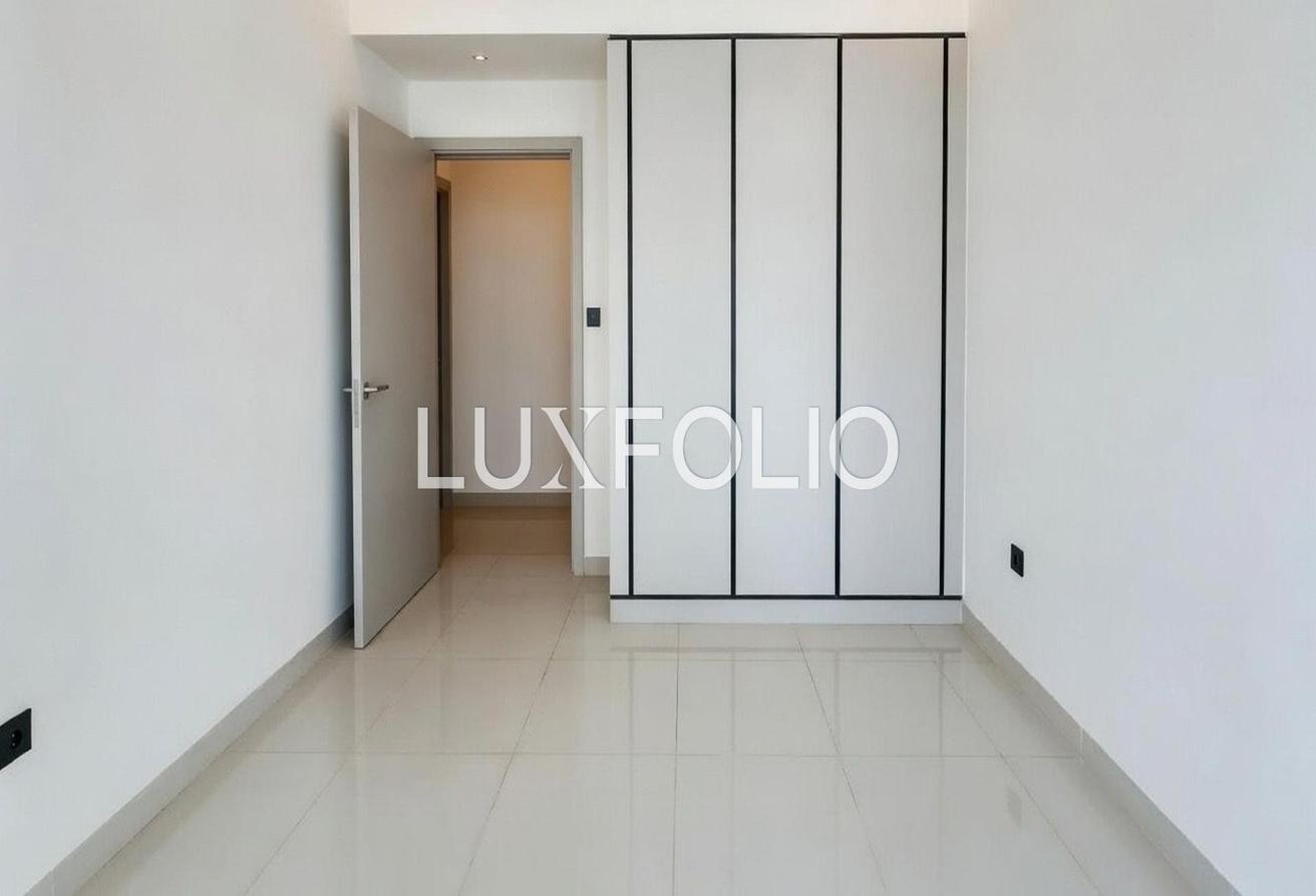 Marina View | Unfurnished | Private Beach Access photo 9