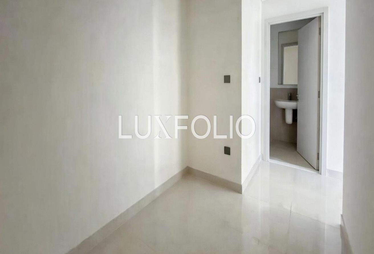 Marina View | Unfurnished | Private Beach Access photo 12