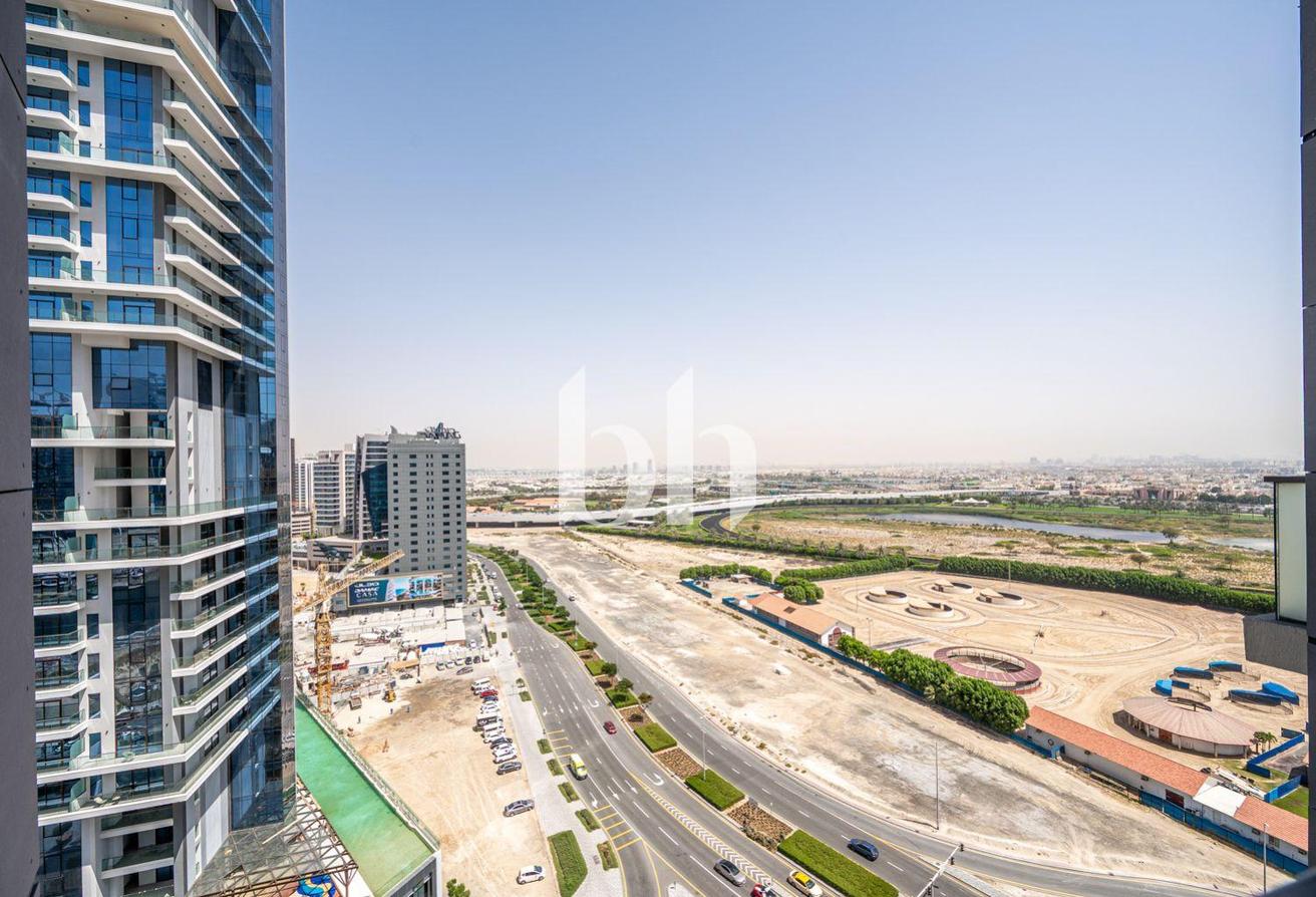 Upgraded 1BR Apt | Furnished | Prime Location photo 16