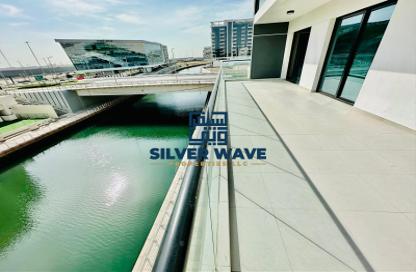 Apartment - 2 Bedrooms - 2 Bathrooms for rent in Al Muneera - Al Raha Beach - Abu Dhabi