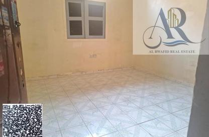 Labor Camp - Studio - 7+ for rent in Al Sajaa S - Al Sajaa - Sharjah