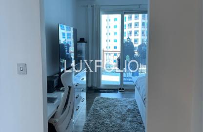 Apartment - 2 Bedrooms - 3 Bathrooms for rent in Marina Residences 1 - Marina Residences - Palm Jumeirah - Dubai