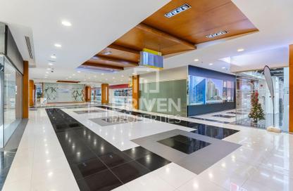 Retail - Studio for rent in Park Tower A - Park Towers - DIFC - Dubai